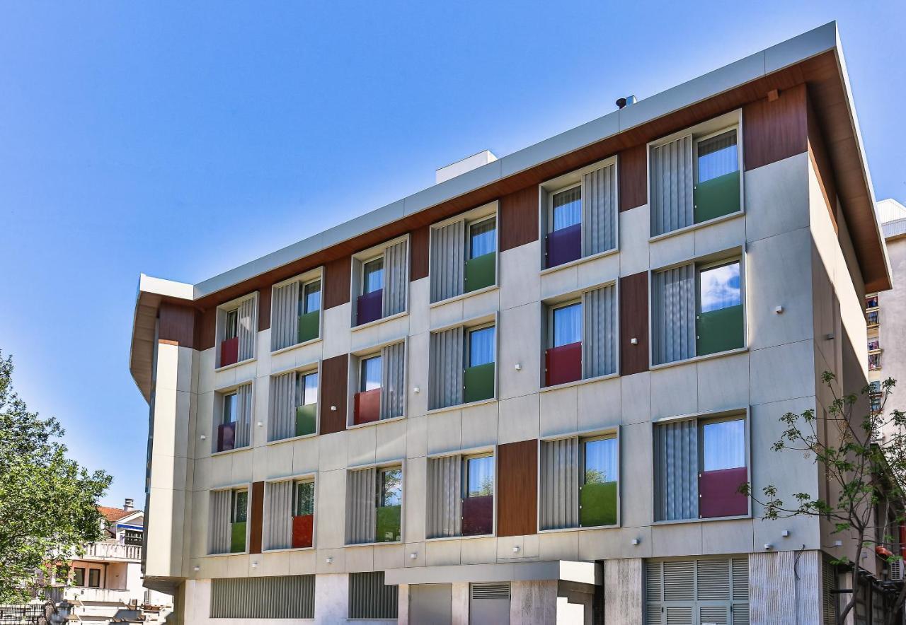 Carine Hotel Centar Ποντγορίτσα Εξωτερικό φωτογραφία